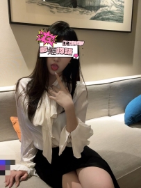 💄【カレン（26歳）】美脚OL、仕事終わりの色気がたまらない
