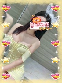 📏身長：155cm ⚖️体重：46kg 💋バスト：Bカップ  「いっぱい頑張ってるあなたに、よ