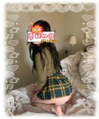 みく（24歳） 看護師として働く癒し系のCカップ💉🩺